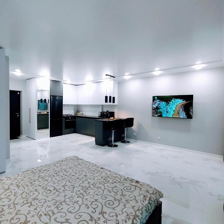 Vip Apartment Near Center 리비프 외부 사진