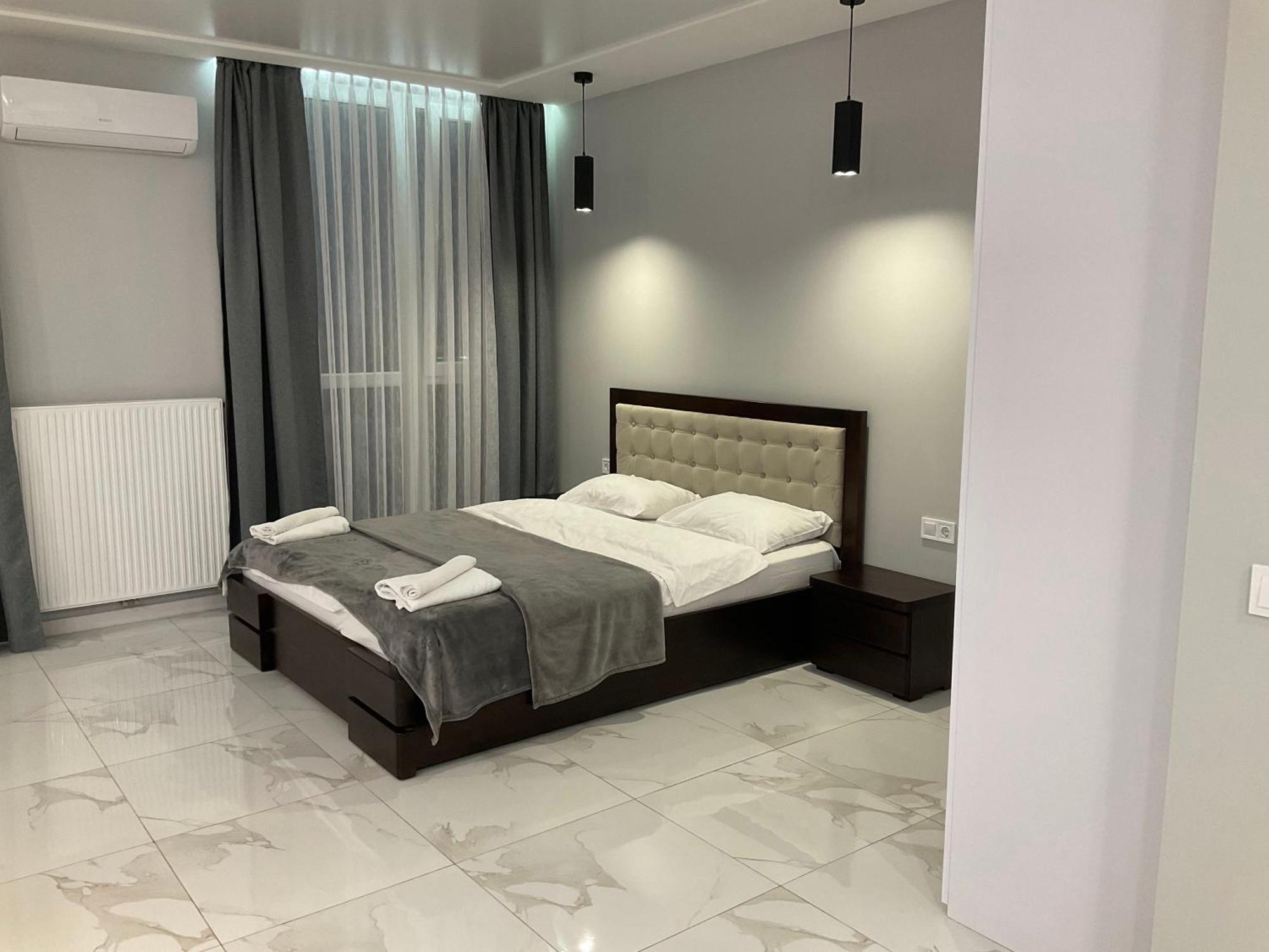 Vip Apartment Near Center 리비프 외부 사진